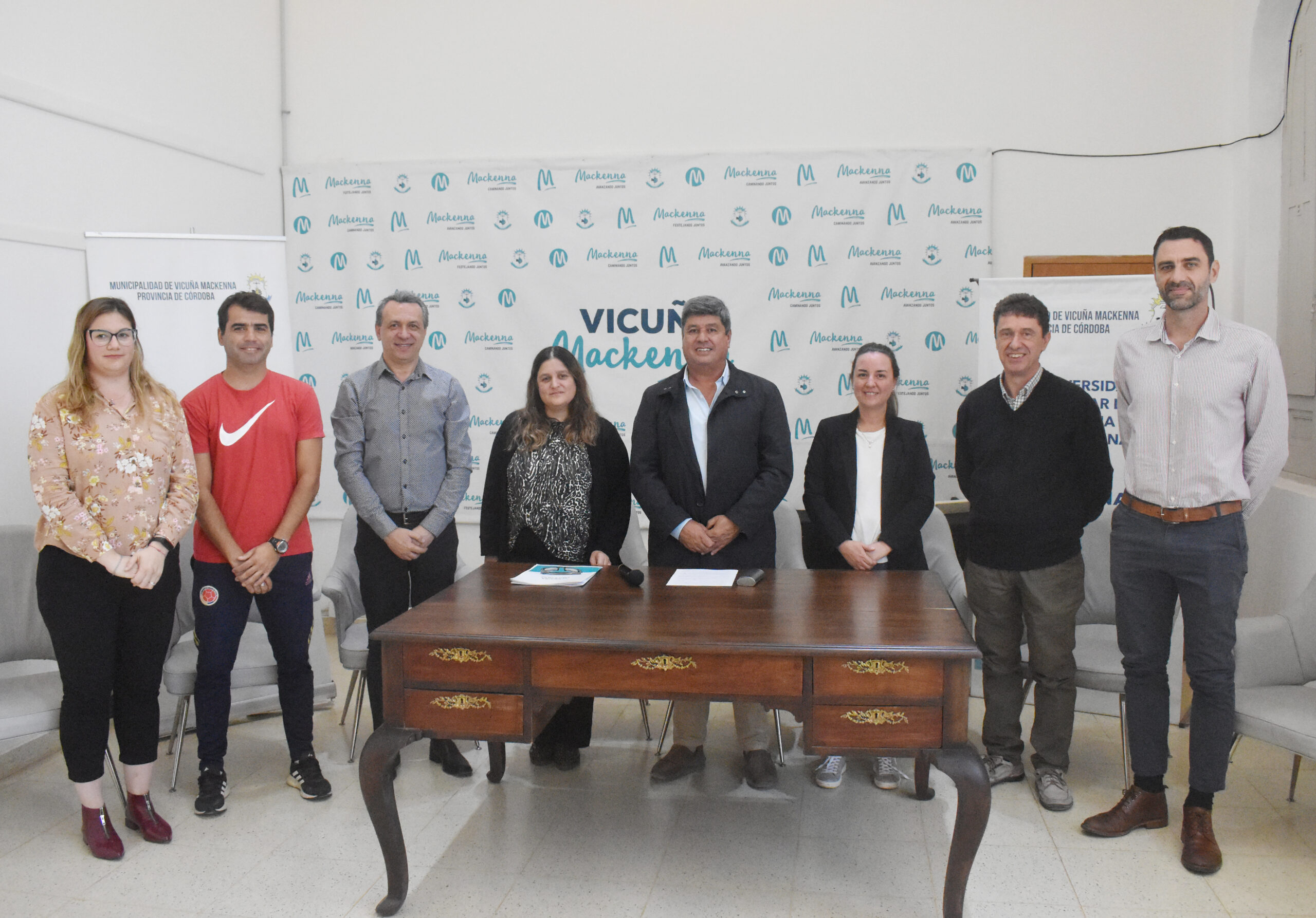 Presentación de talleres, cursos y escuelas municipales 2023