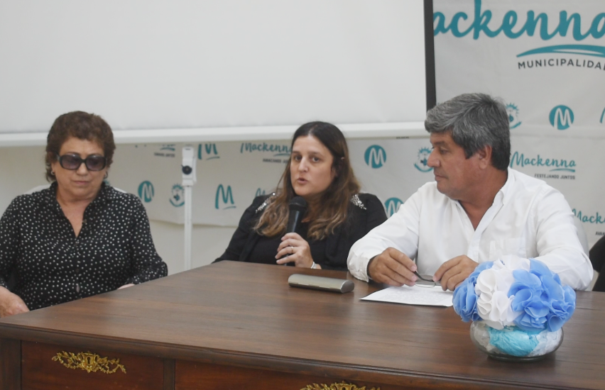 Inauguración del Centro de Alfabetización