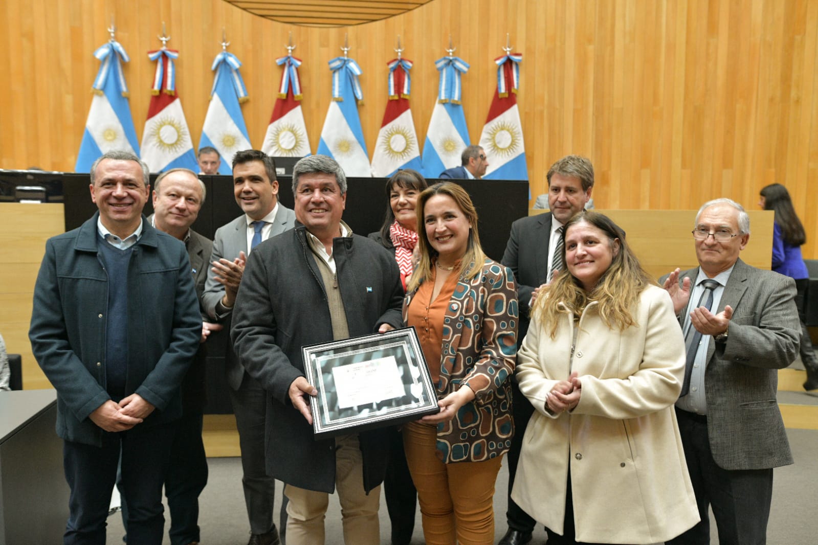 Vicuña Mackenna Distinguida en la Legislatura de Córdoba
