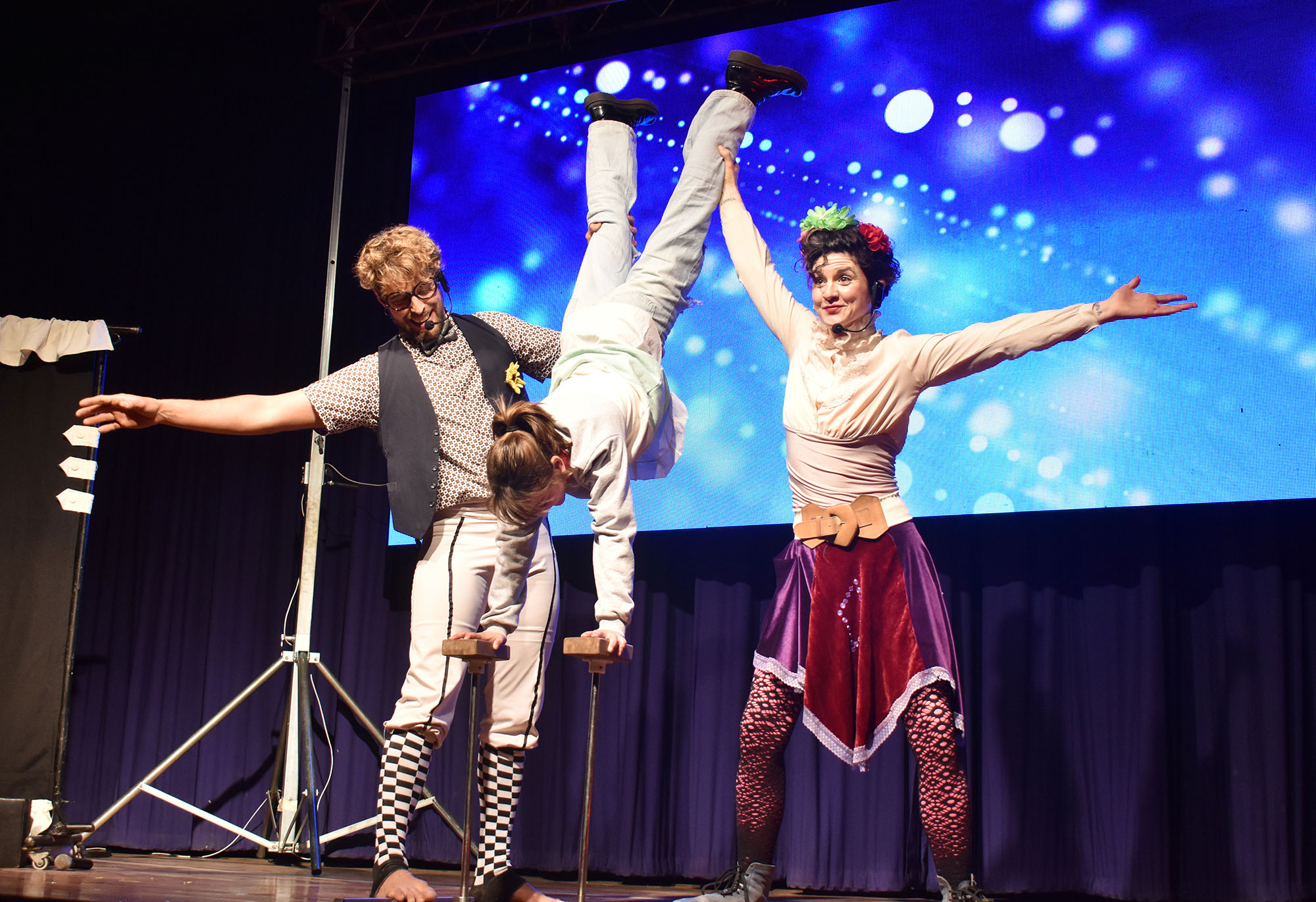 La Escuela va al Teatro