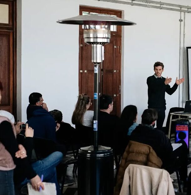 Las oportunidades también se construyen acercando conocimiento.